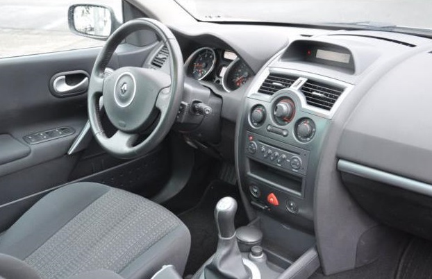 RENAULT MEGANE CC (01/06/2008) - 